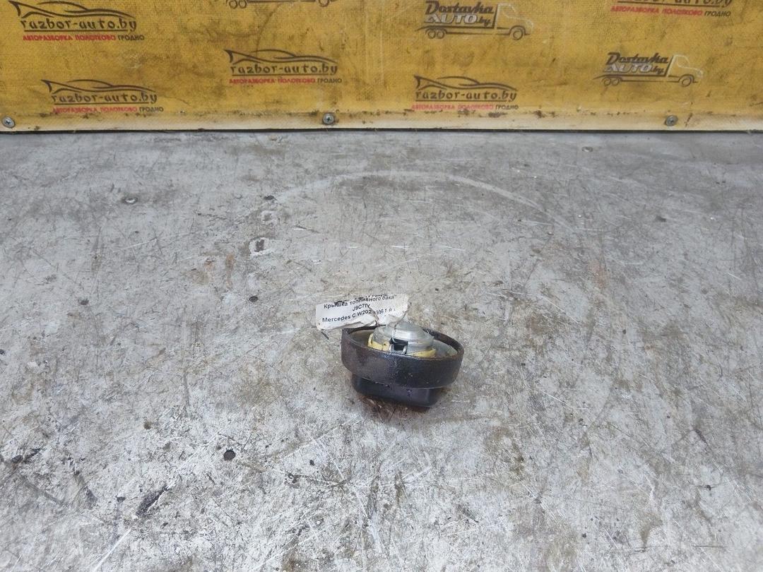 Крышка топливного бака J9C7IY Mercedes C W202 купить в магазине запчастей бу