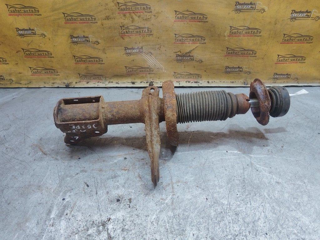 Амортизатор передний левый J5J324 Audi 80 - Фото 6