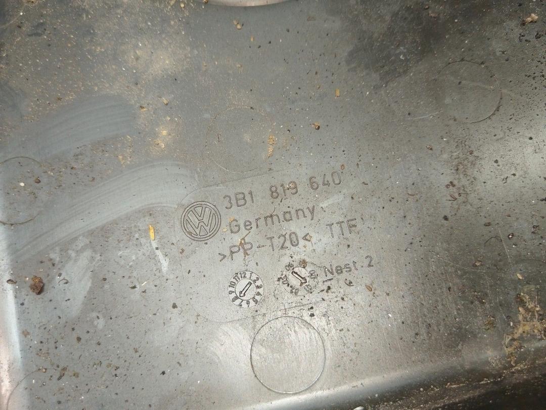 Корпус салонного фильтра SJBZIP Volkswagen Passat купить с доставкой