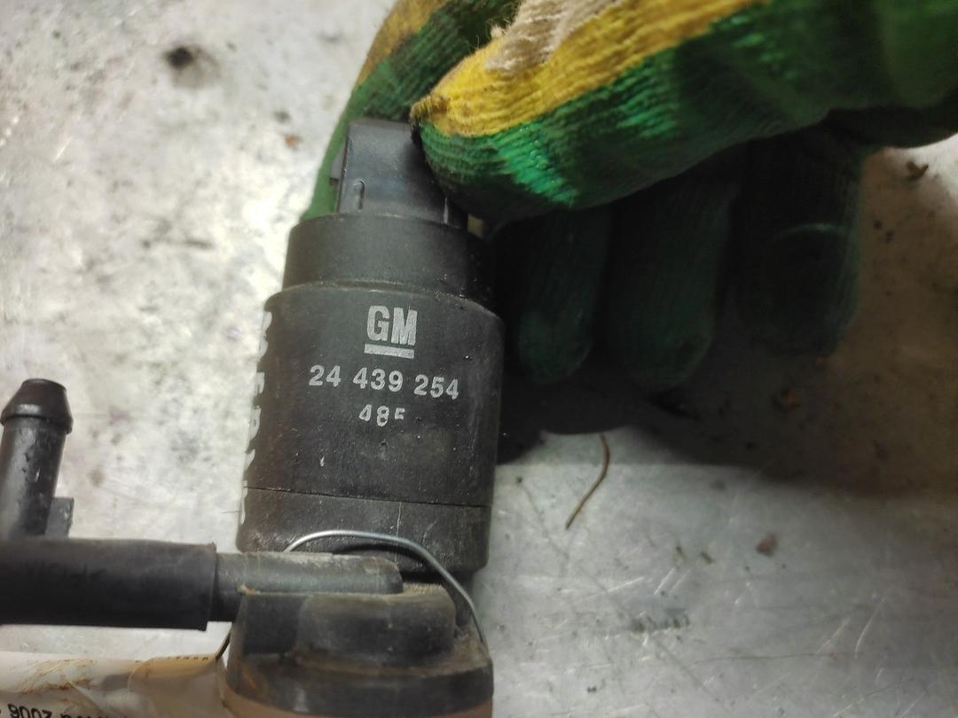 Насос (моторчик) омывателя стекла BETVS7 Opel Meriva купить