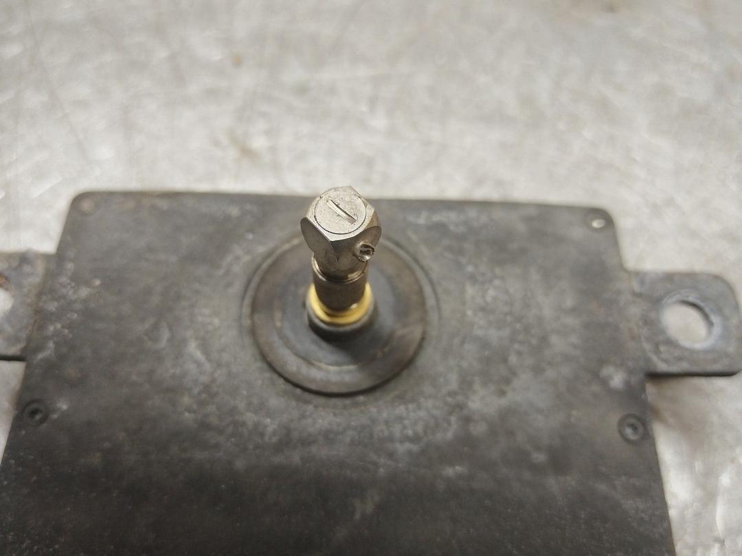 Усилитель антенны R39IST BMW X5 E53 - Фото 3