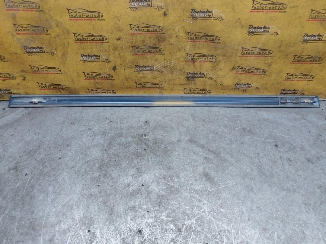 Молдинг двери передней правой HVLI2D Opel Vectra купить с доставкой