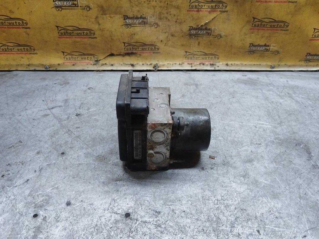 Блок ABS 1B0A3D Toyota Corolla Verso - Фото 2