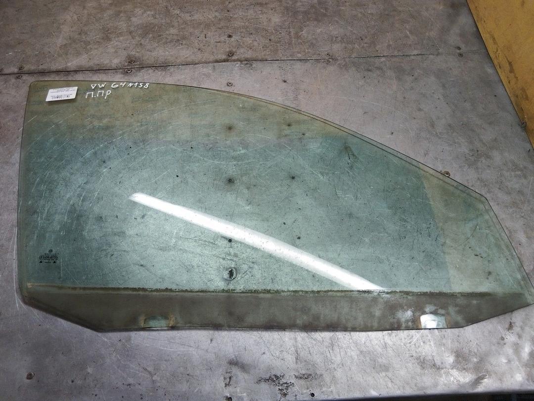 Стекло двери передней правой 26Y15C Volkswagen Golf - Фото 1