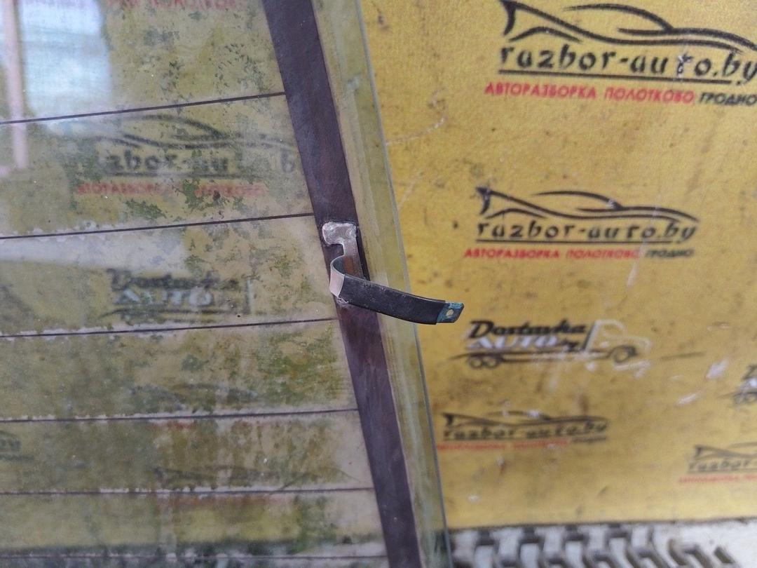 Стекло заднее YXVI7D Ford Fiesta купить