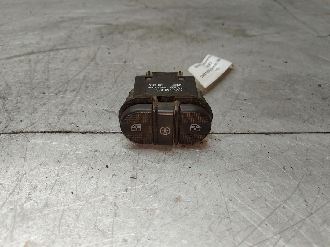 Кнопка (выключатель) UW4DKZ Volkswagen Sharan