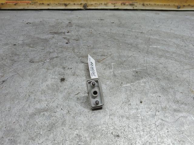 Крепление (крючок) солнцезащитного козырька 3IFG5H Seat Toledo купить с доставкой