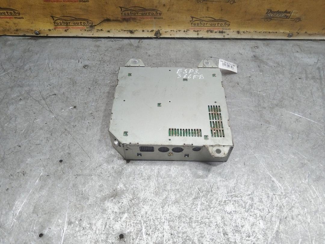 Усилитель музыкальный 3C18OC Renault Espace купить с доставкой