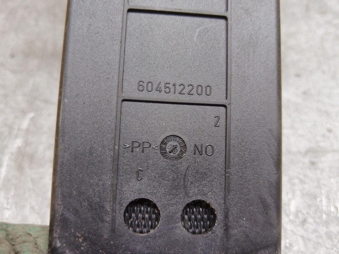 Ремень безопасности передний левый XM3XMS Opel Astra купить на авторазборке