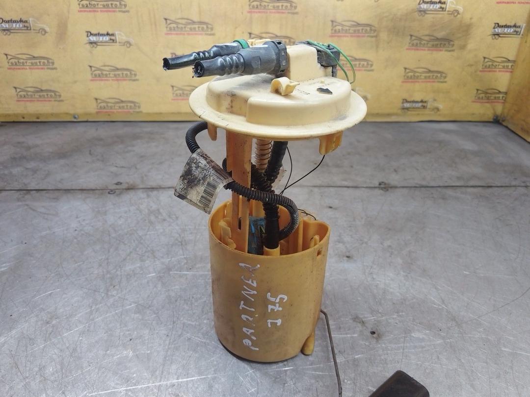 Колба в бак UFMF8A Peugeot Partner