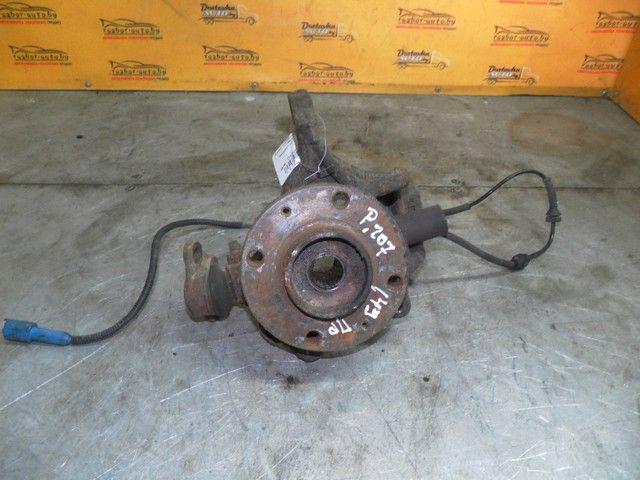 Кулак поворотный правый I9NXRH Peugeot 207