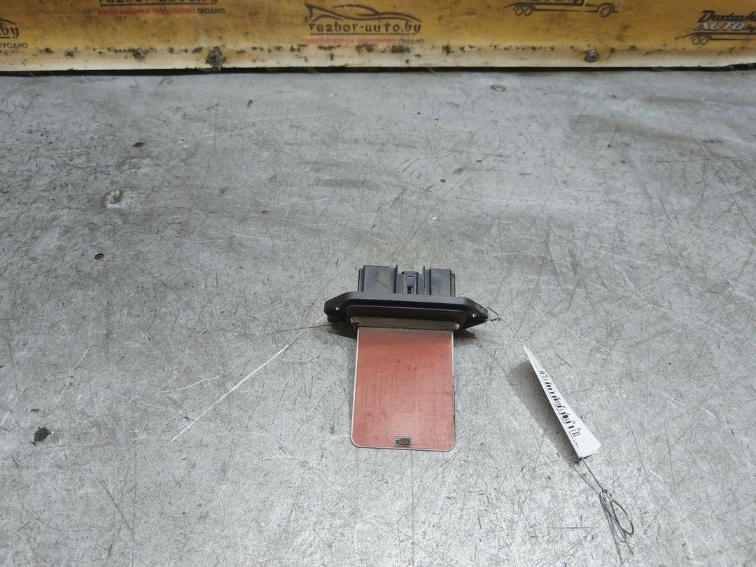 Сопротивление печки XB4A2X Mazda 3 купить в магазине запчастей бу