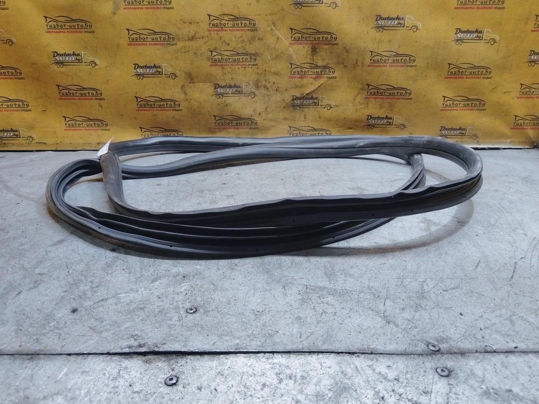 Уплотнитель двери передней правой H7VHJC Honda Accord купить