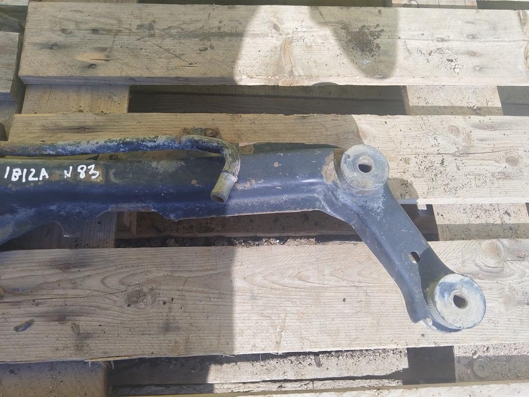 Балка под радиатор 6J51P9 Seat Ibiza купить на авторазборке