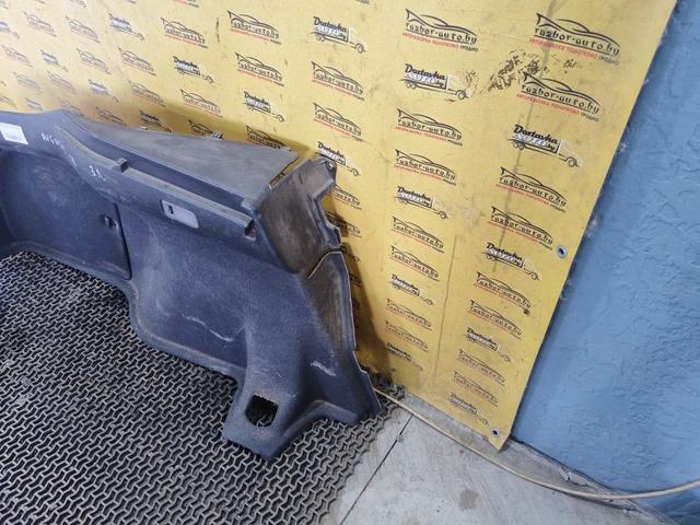 Обшивка багажника ZG4U78 Toyota Avensis купить с доставкой