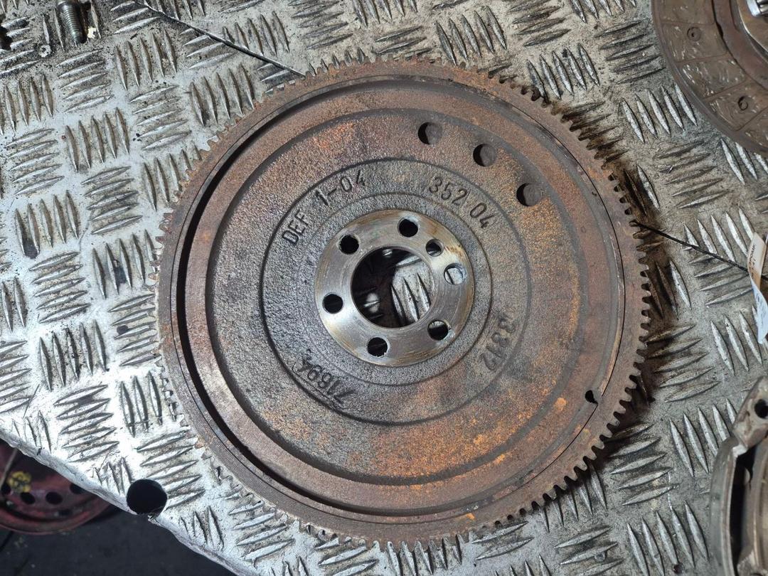 Комплект сцепления 3POMFZ Citroen C4 купить с доставкой