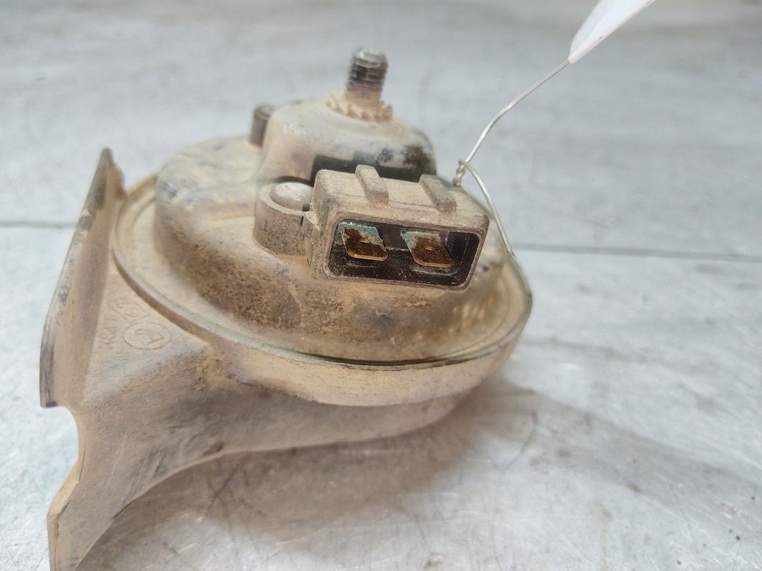 Сигнал (клаксон) 2KUASY Audi A4 - Фото 3