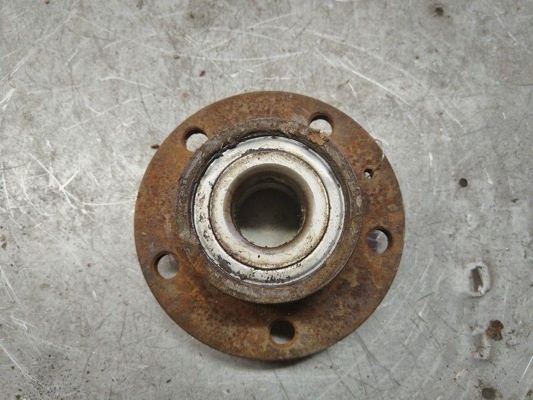 Ступица задняя правая 5V10PZ Volkswagen Passat купить