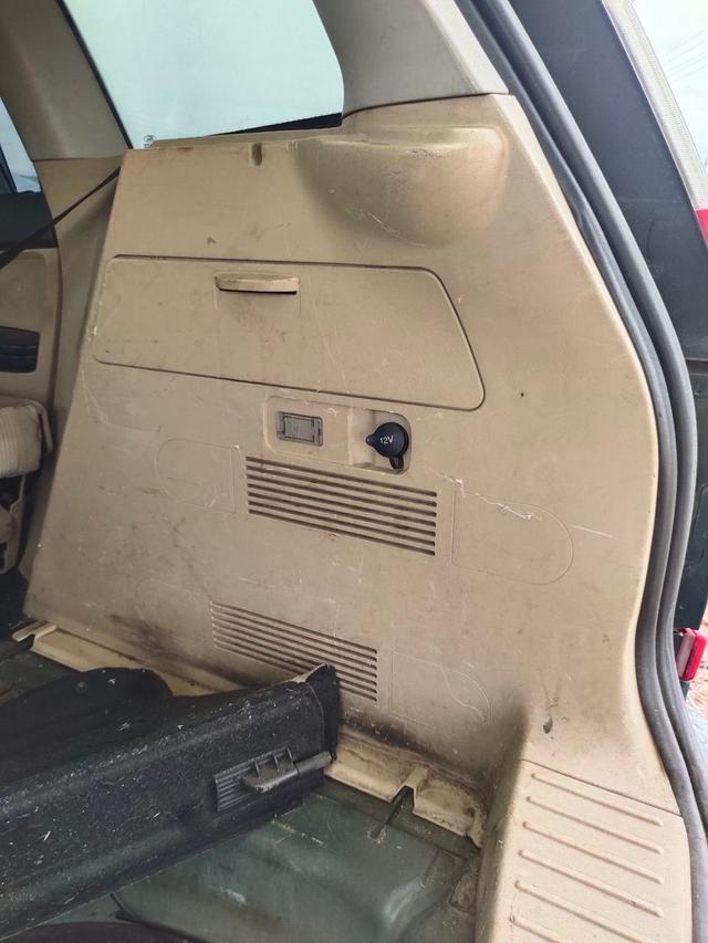 Обшивка багажника 6L12CQ Ford C-Max