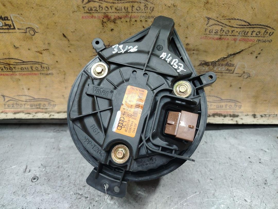 Моторчик печки AGLKB3 Audi A4 - Фото 3