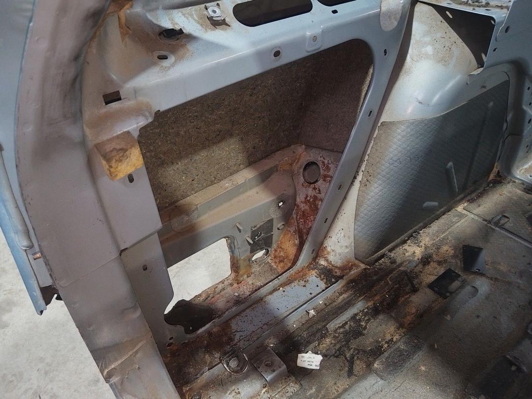 Крыло заднее левое AHU1RX Citroen C5 - Фото 10