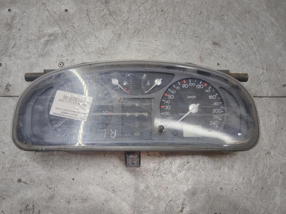 Щиток приборов (приборная панель) I06N3Z Renault Laguna