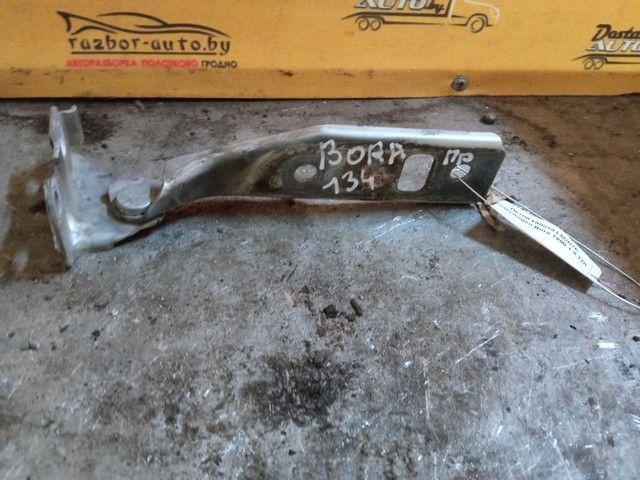 Петля капота L5DD7E Volkswagen Bora купить в магазине запчастей бу