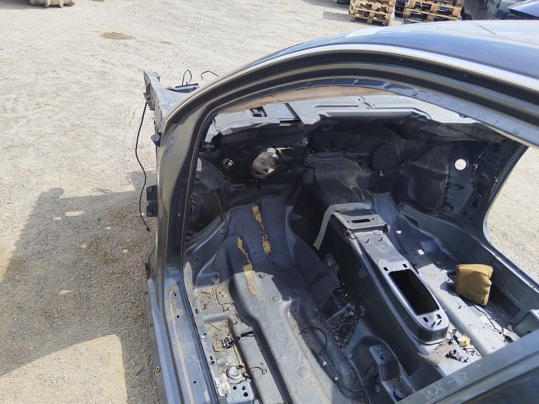Стойка кузовная передняя левая CU8OBJ Audi A4 купить в магазине запчастей бу
