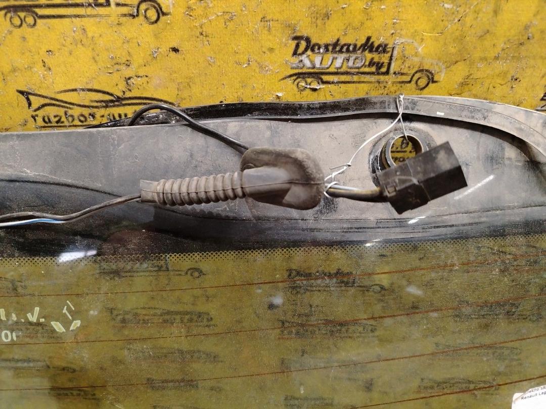 Стекло заднее TAE7RL Renault Laguna - Фото 3