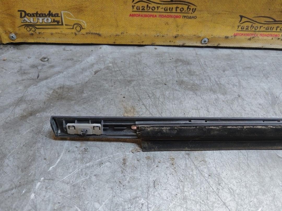 Молдинг стекла двери задней левой наружный 8C89VU Opel Zafira купить в магазине запчастей бу
