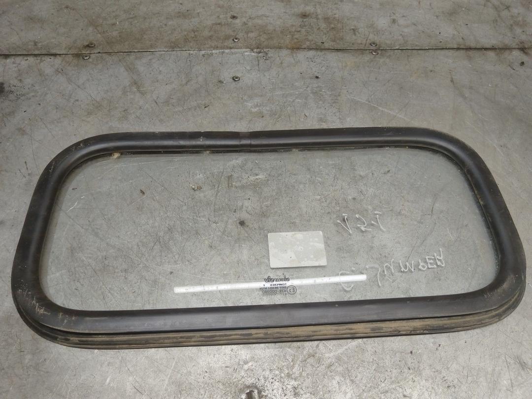 Перегородка грузового (пассажирского) отсека 1M1HAJ Citroen Jumper купить с доставкой