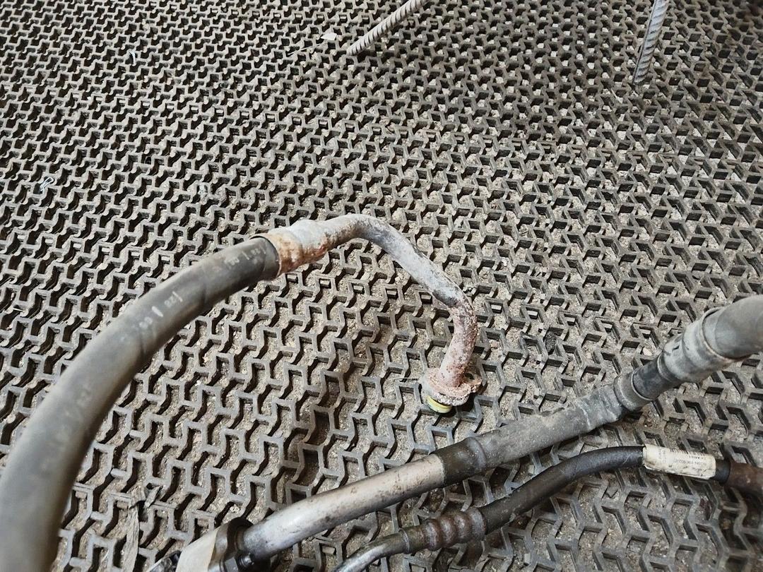 Трубка кондиционера 433SKW Volvo XC70 купить с доставкой. Огромный выбор запчастей и марок авто. У нас есть практически все.