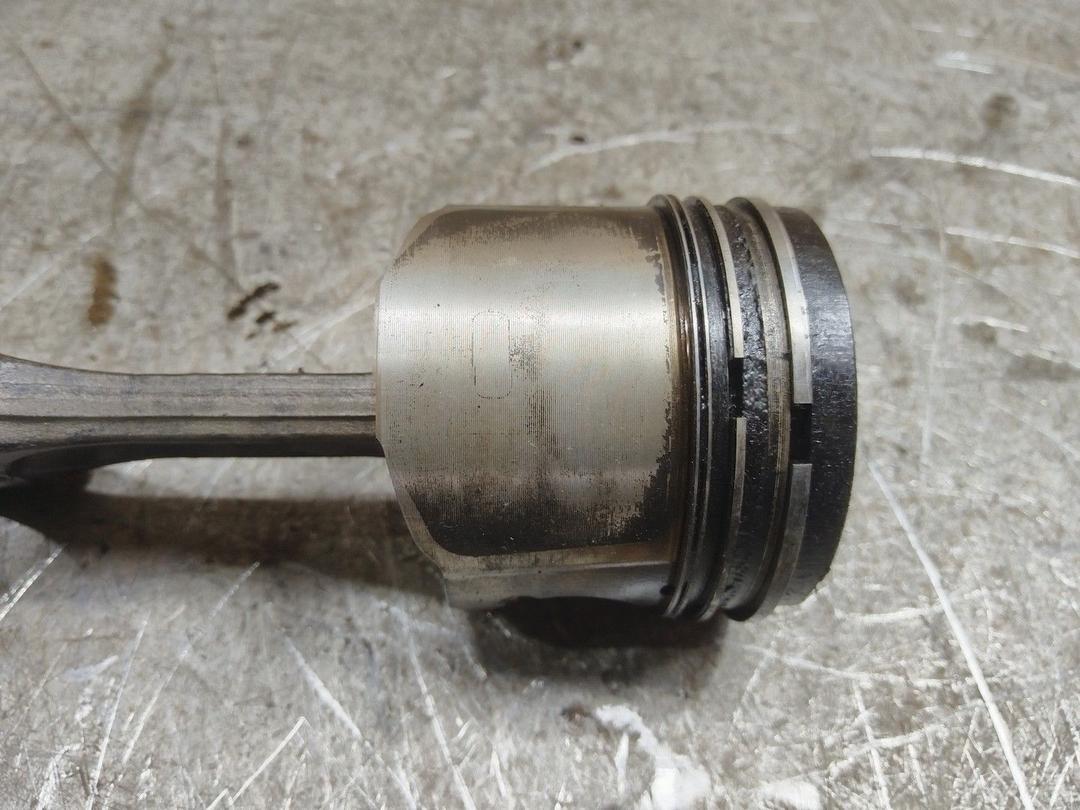 Поршень U35T92 Peugeot 406 - Фото 4