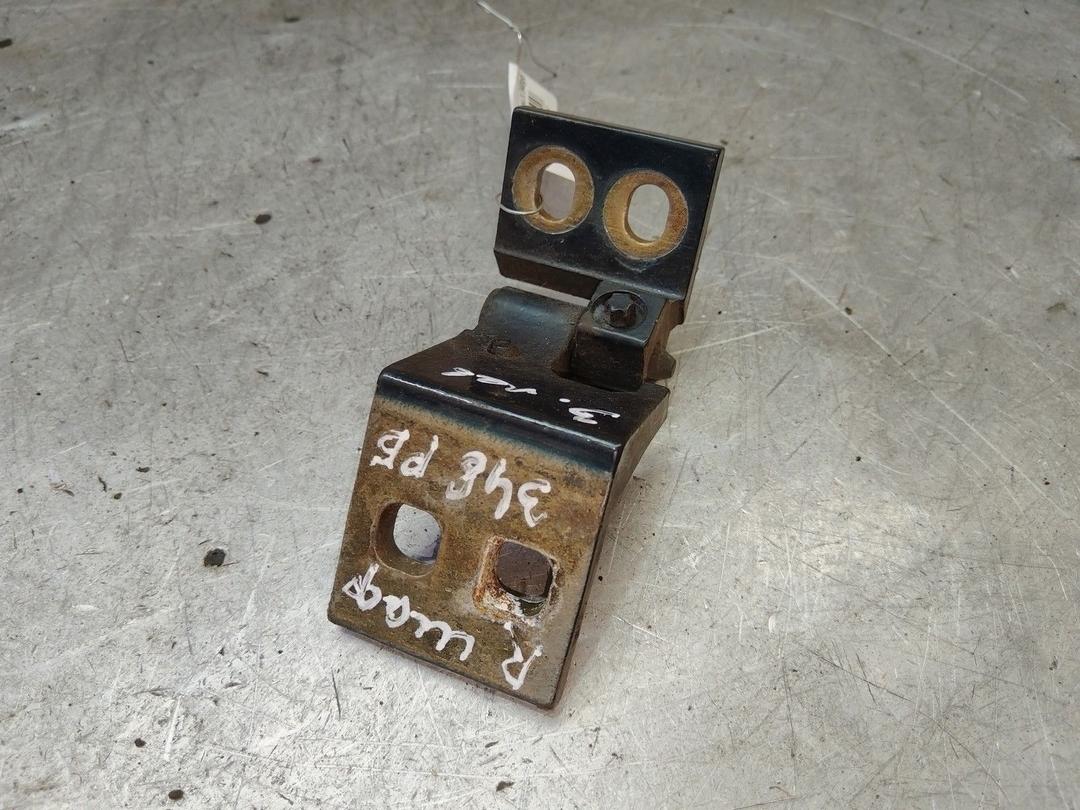 Петля двери задней левой UQN373 Renault Safrane - Фото 1