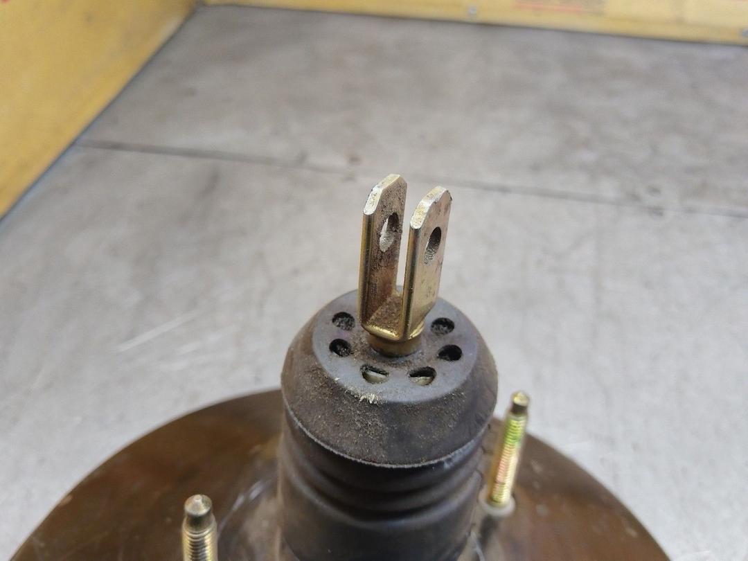 Вакуумный усилитель тормозов QGY00B Peugeot 307 купить в магазине запчастей бу