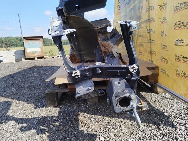 Лонжерон правый 2DDCLE Audi 100 купить с доставкой