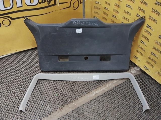 Обшивка крышки багажника 5D8QMZ Opel Zafira