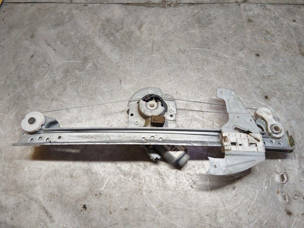 Стеклоподъемник электрический передний правый K2V173 Toyota Aygo - Фото 2