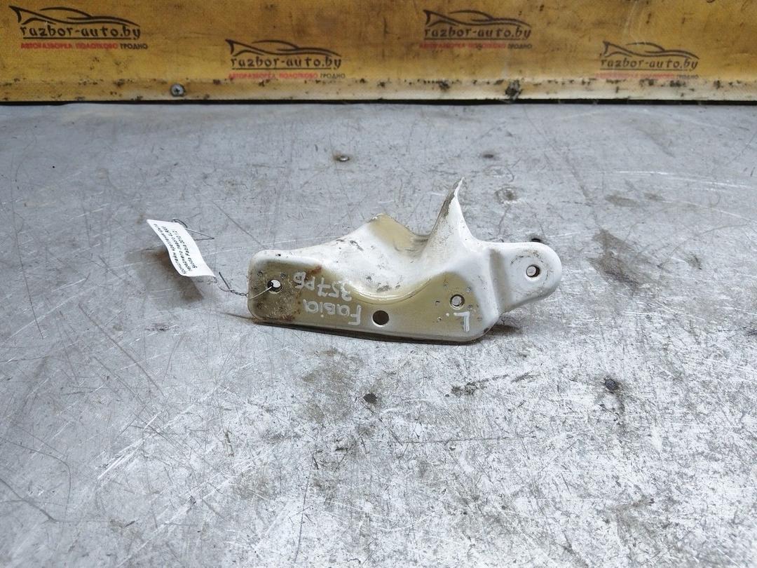 Кронштейн крепления крыла переднего левого 4IJRAM Skoda Fabia купить с доставкой