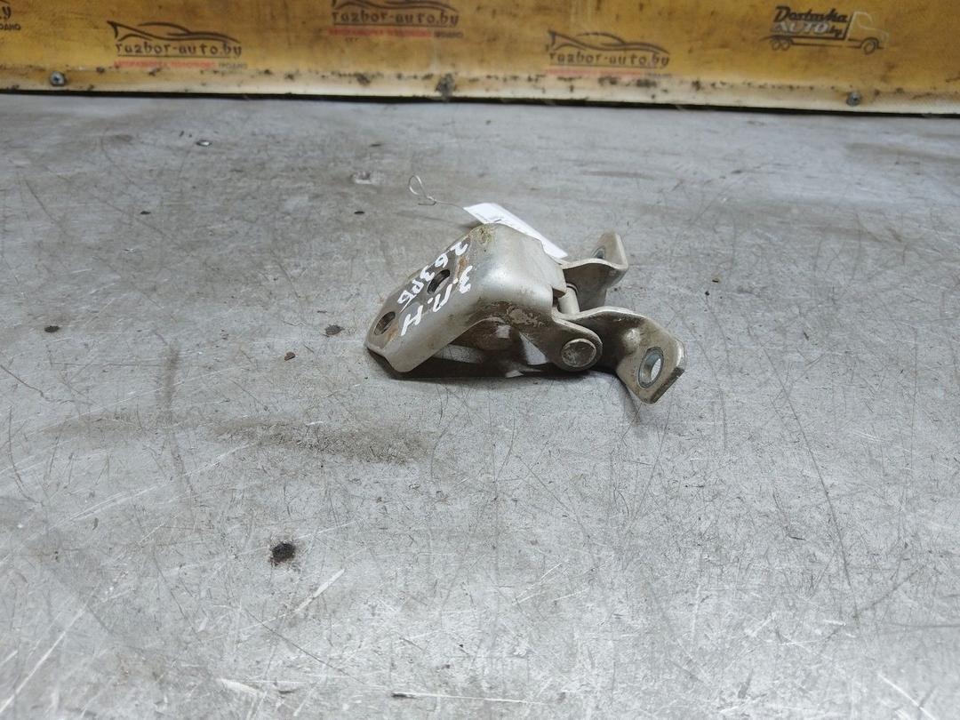 Петля двери задней правой WLCU2T Mazda 3 купить в магазине запчастей бу