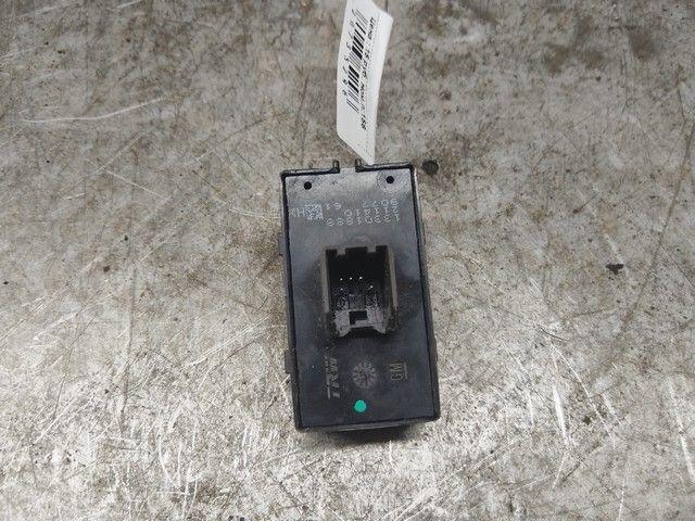 Кнопка стеклоподъемника заднего левого GJZ4IV Opel Insignia купить