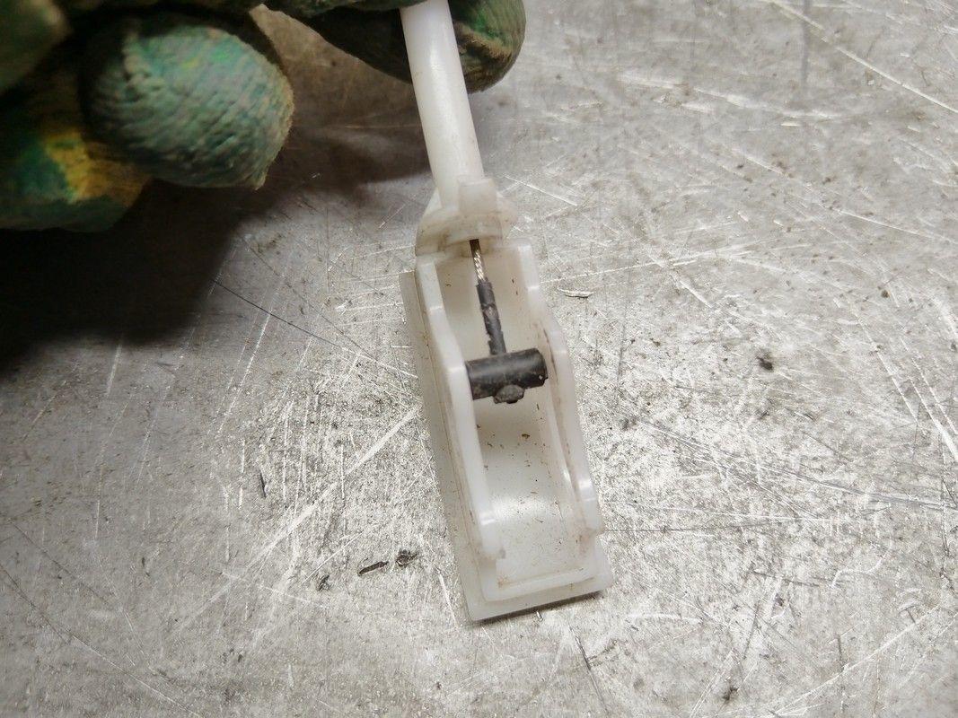 Замок двери передней левой IQD3CV BMW 5 E39 купить