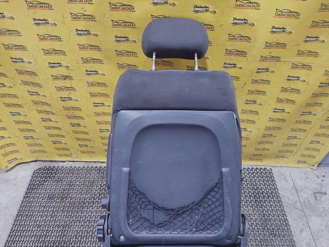 Сиденье переднее FW4XFQ Opel Zafira undefined