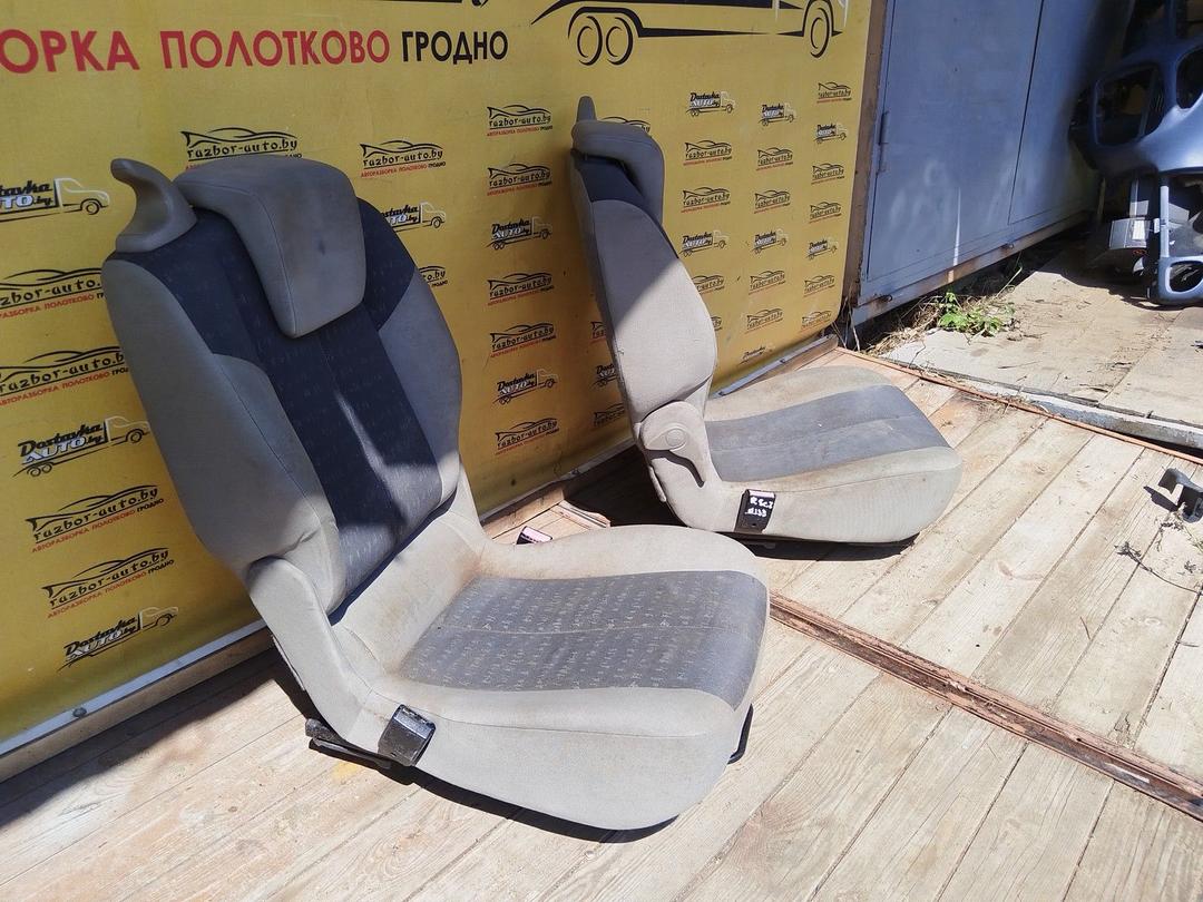 Сиденье заднее KZH6Y7 Renault Scenic undefined