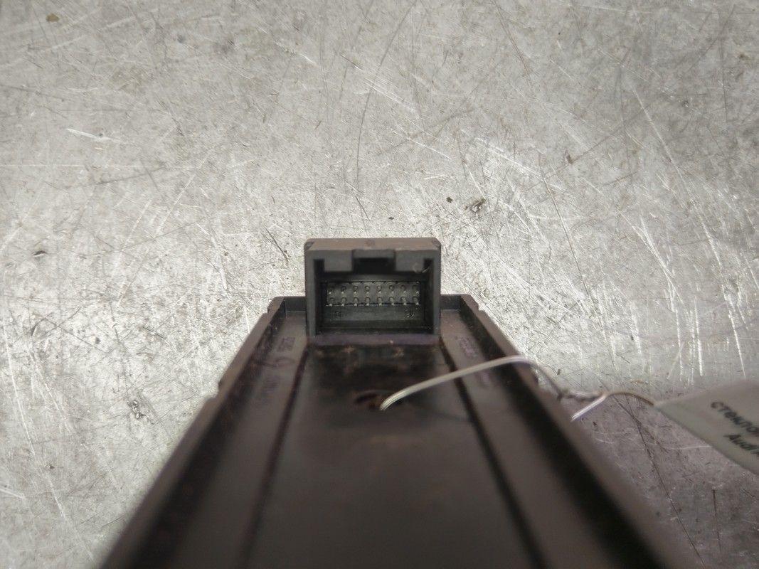 Блок управления стеклоподъемниками 79YOI3 Audi A3 - Фото 4