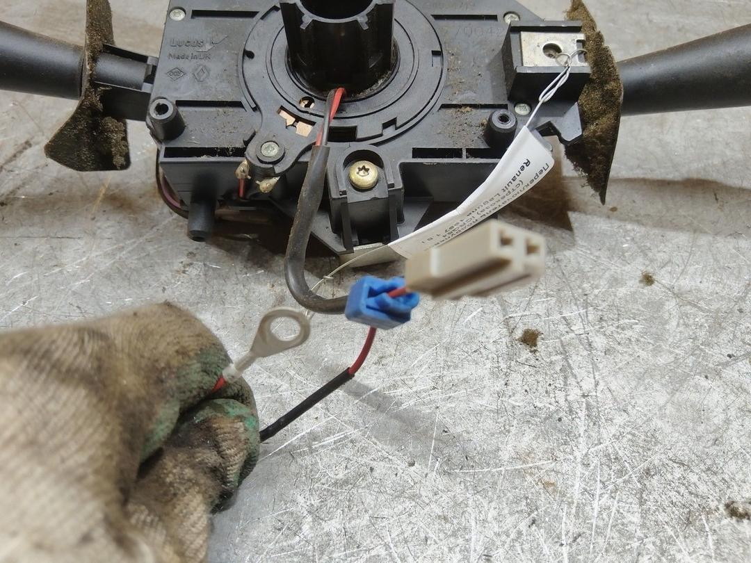 Переключатель подрулевой (стрекоза) ICRQ64 Renault Laguna купить