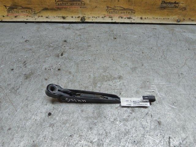 Щеткодержатель задний 3JUG8C Ford C-Max купить в магазине запчастей бу