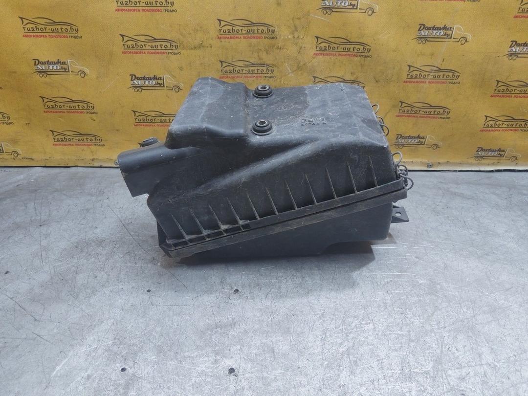 Корпус воздушного фильтра 1WXB19 Toyota Avensis купить в магазине запчастей бу