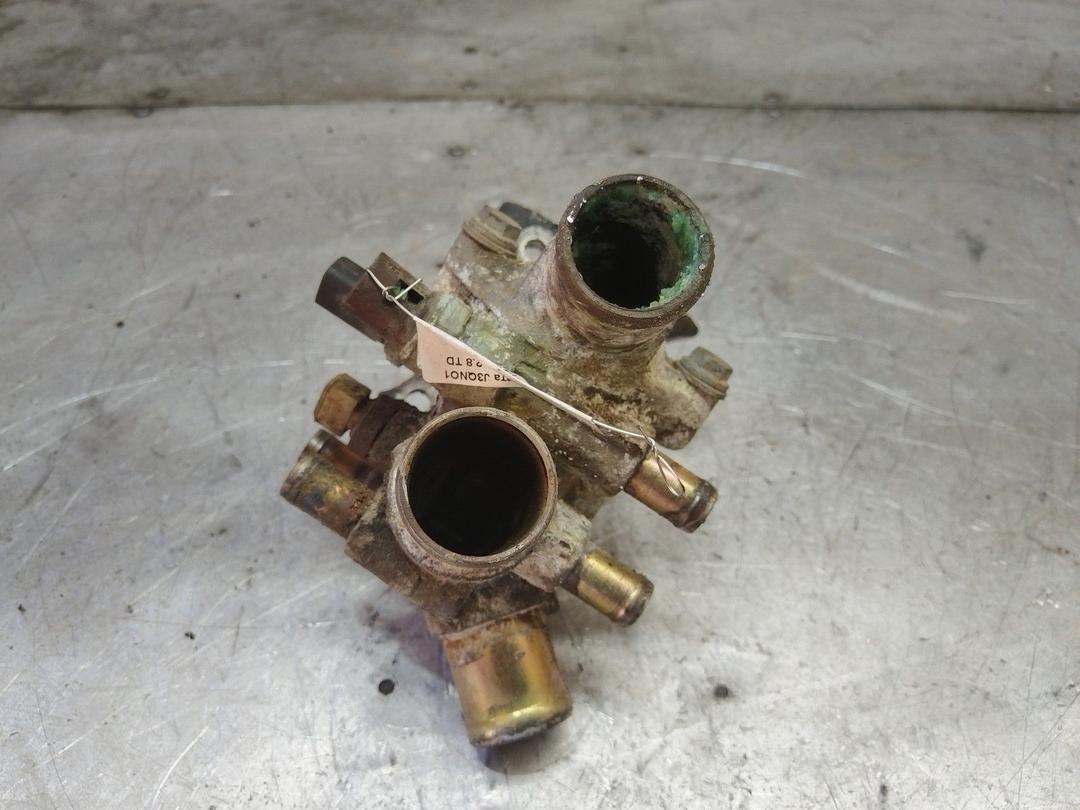 Корпус термостата J3QNO1 Renault Master купить