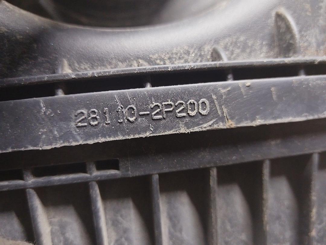 Корпус воздушного фильтра 62KB7L Kia Sorento undefined